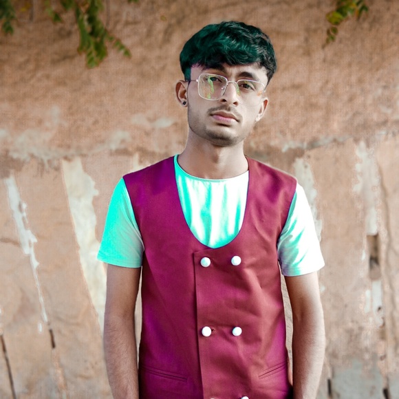 Meet your Posher, Vikram - Picture 1 of 1